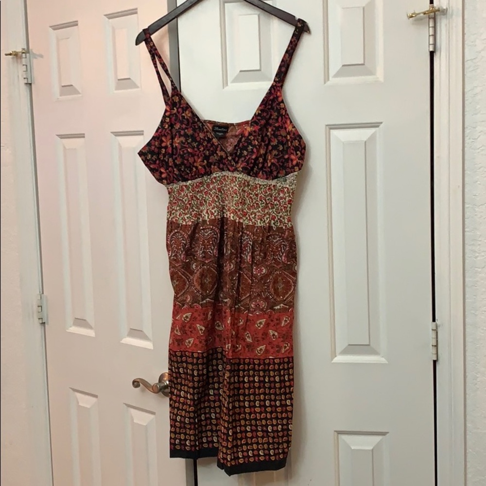 4/$50 Lambina sundress 2X elastic underneath chest